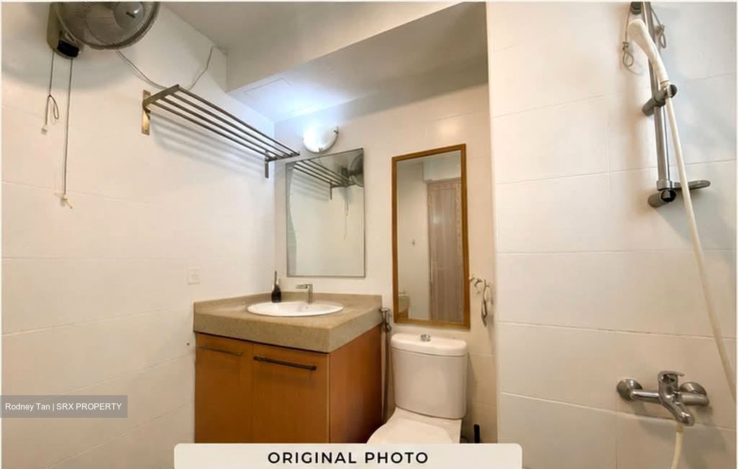 Melville Park (D18), Condominium #588833401